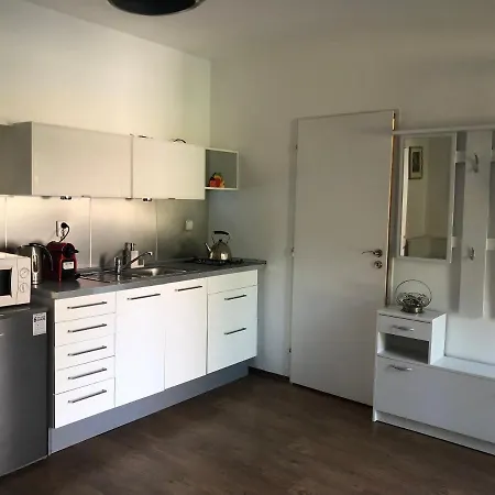 U Jezírka Apartamento *